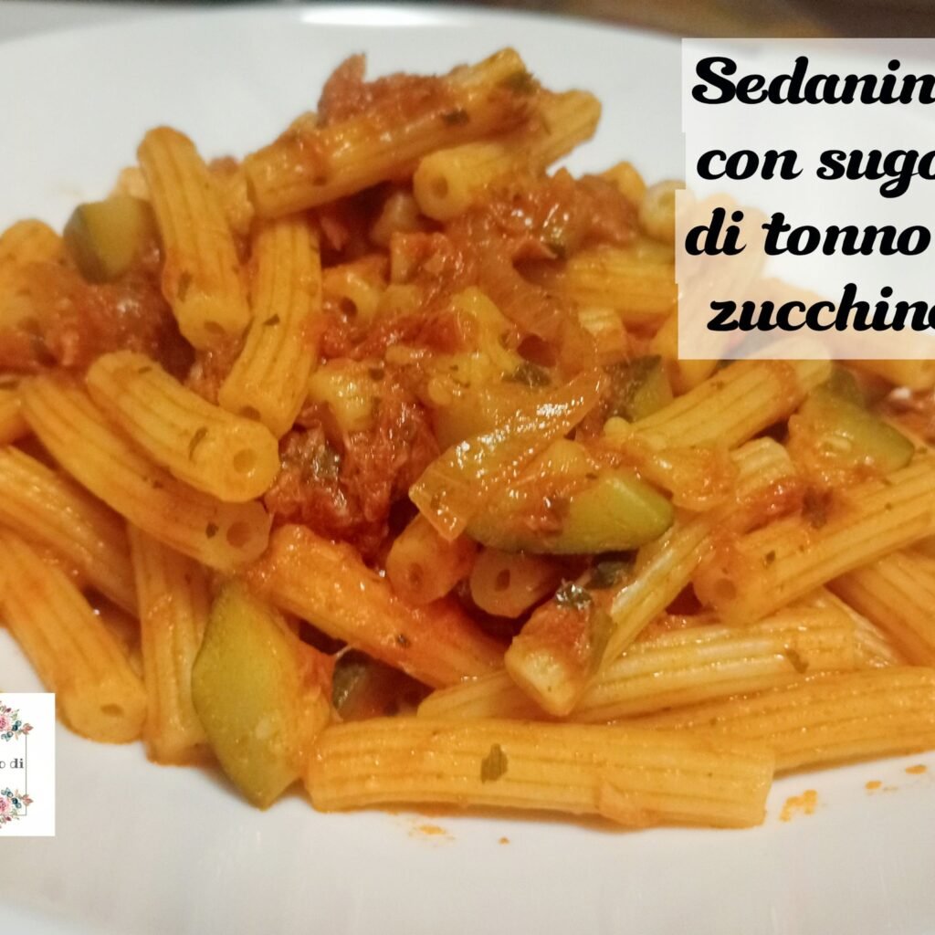 Sedanini con sugo di tonno e zucchine
