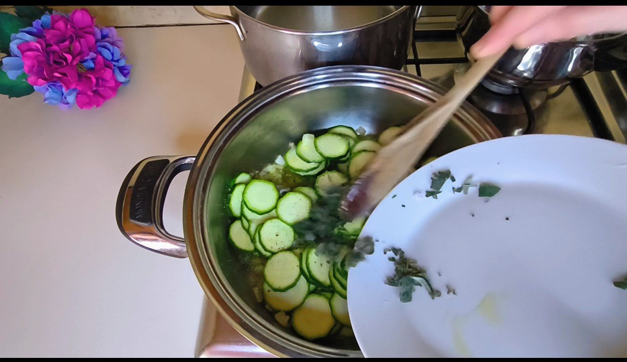 Screenshot_20260221-110722.Foto~2