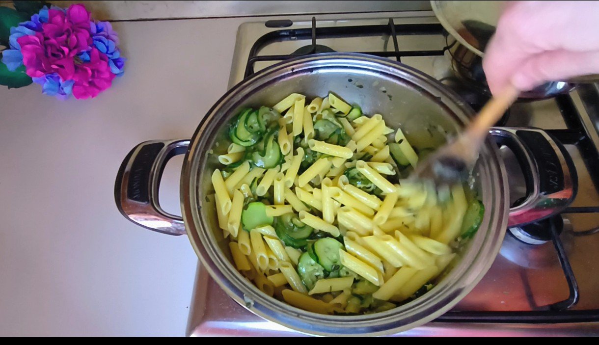 Screenshot_20260221-110838.Foto~2